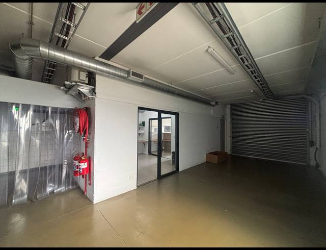 363M² WAREHOUSE TO LET IN FIRGROVE